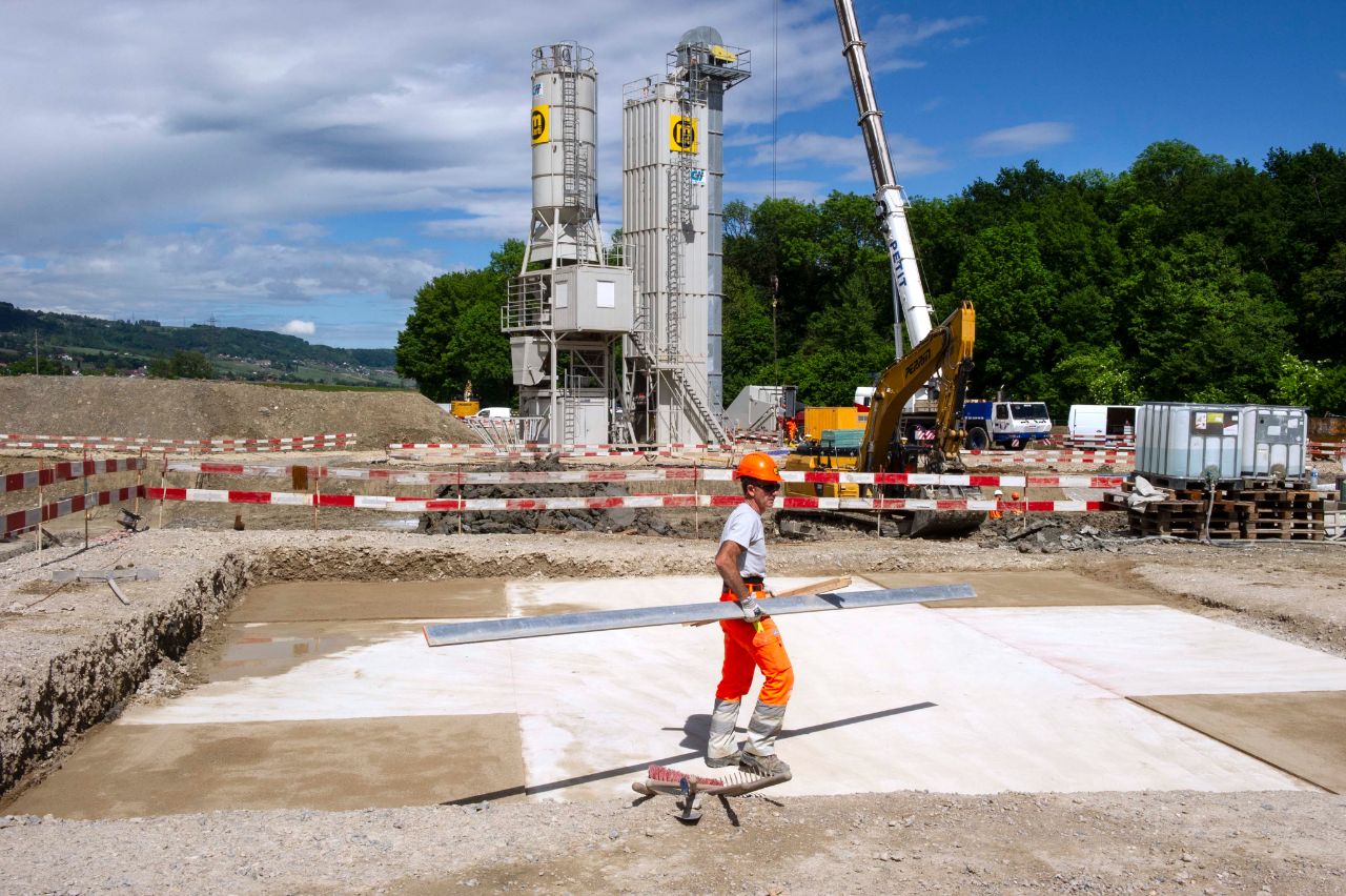 Chantier Lavasson - Arrivée de la grue - Mai 2026